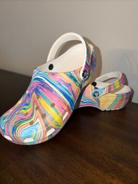 Crocs Clogs W11 M9 Out Of This World Swirl Pastel Tie Dye Rainbow